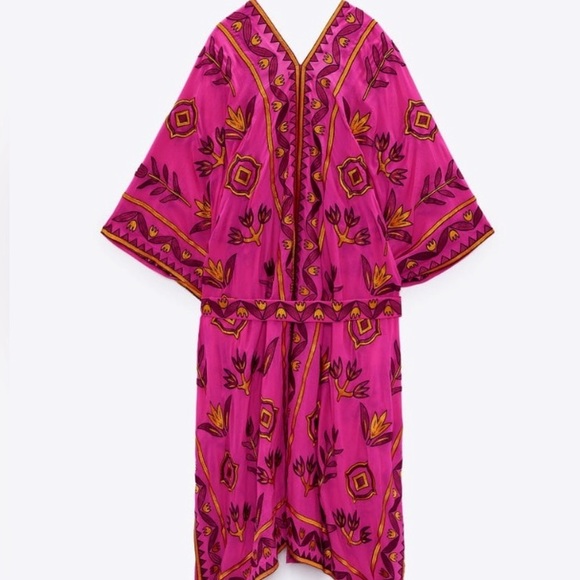 Zara Embroidered Kimono - Picture 3 of 5